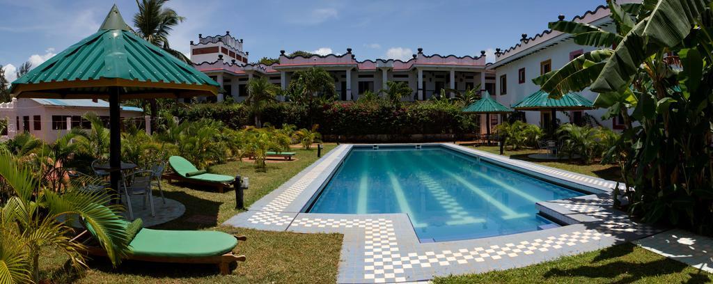 Mangro Hotel Playa de Diani Exterior foto